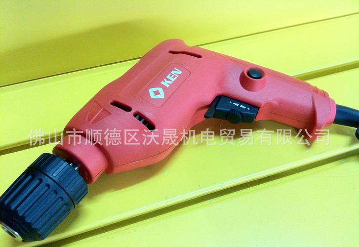 上海锐奇木工修边机 正反切削技术引领电动工具新效率